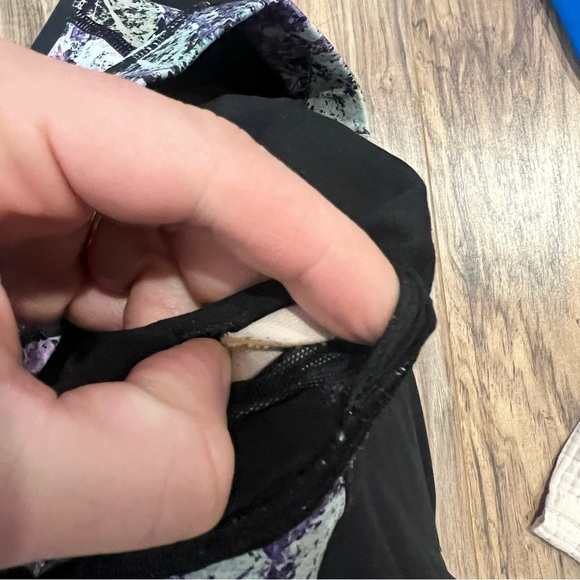 Lululemon Energy Sports Bra (Nulux) - Picture 7 of 9